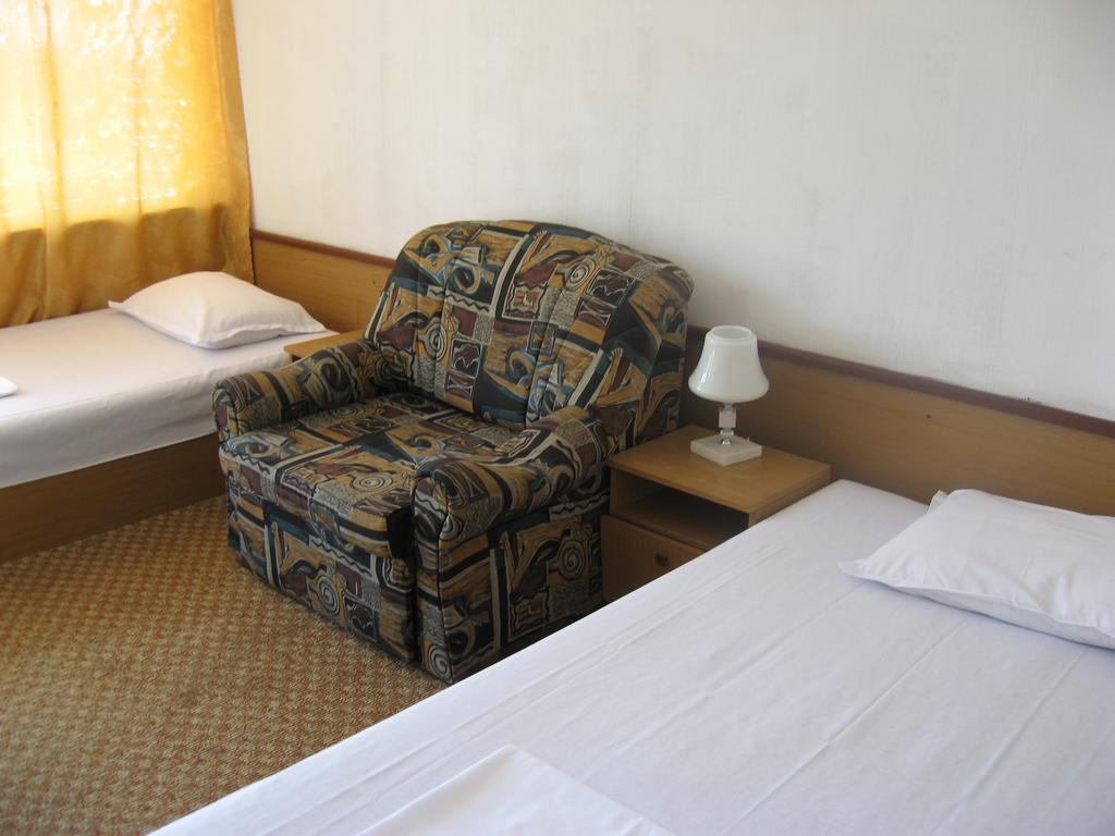Hotel Zora クラネヴォ エクステリア 写真